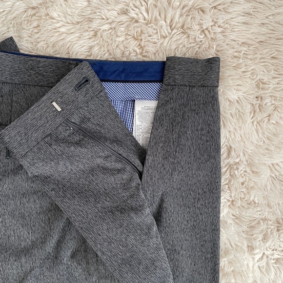 Banana Republic 31/32 Slim Fit Pants - Picture 6 of 6